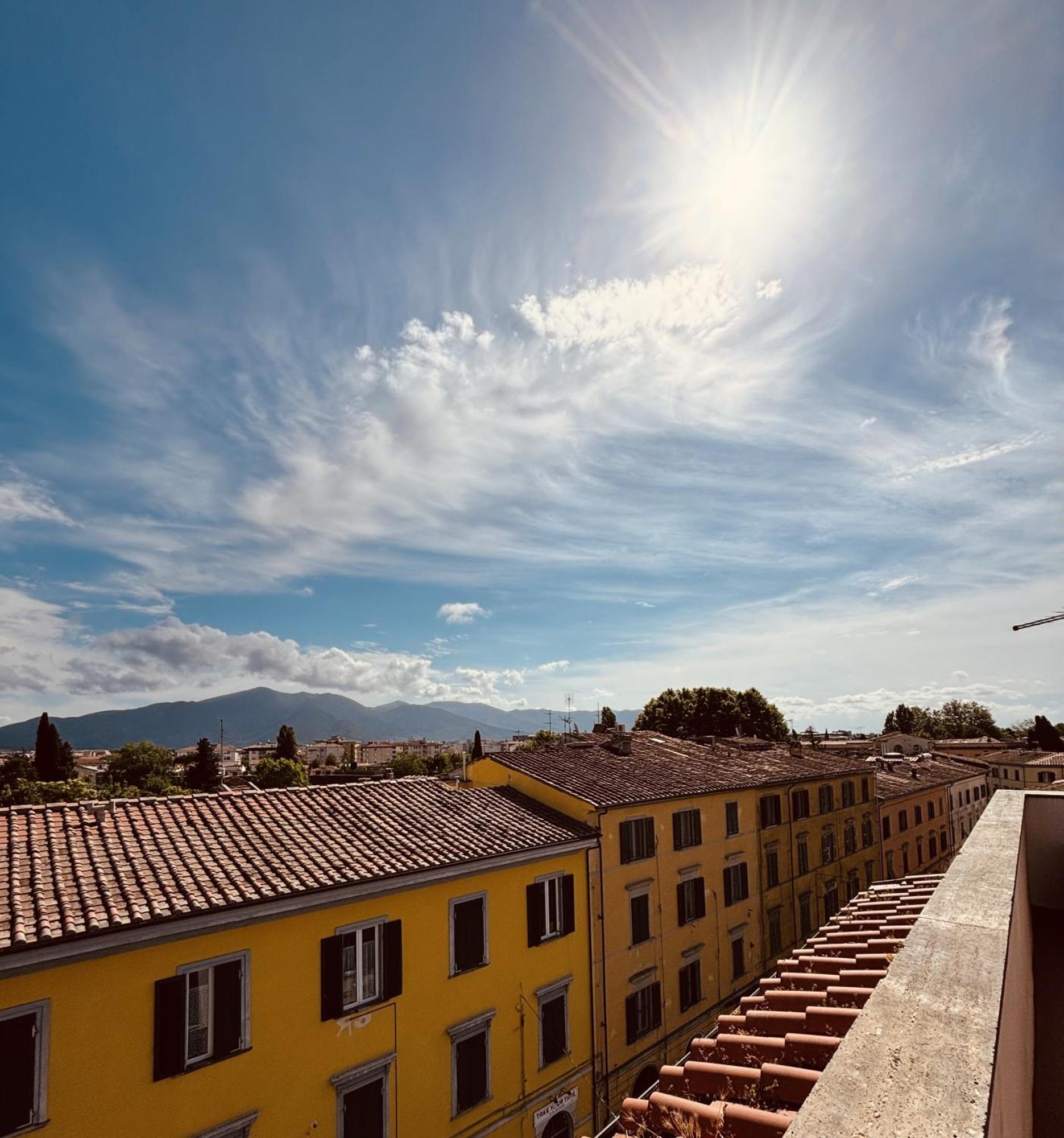 Attico Terrazza Vista Panoramica Lungarni Pisani公寓 外观 照片